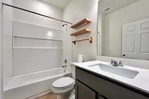 12421 Ace in the Hole Ln, Del Valle, TX 78617 - Photo 15