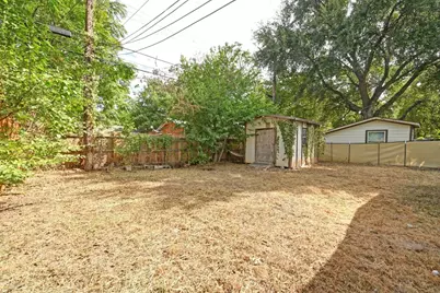 1706 Riverview Street #B, Austin, TX 78702 - Photo 21