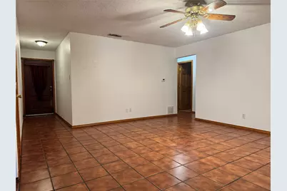 5914 Wagon Bend, Austin, TX 78744 - Photo 7