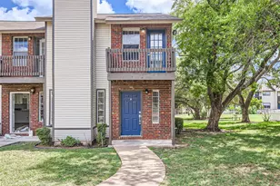 1830 River Crossing Cir, Austin, TX 78741 - Photo 25