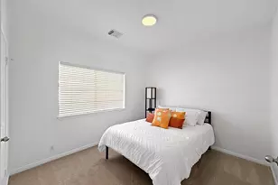 3008 Burks Ln, Austin, TX 78732 - Photo 27