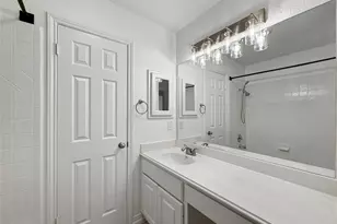 3008 Burks Ln, Austin, TX 78732 - Photo 25
