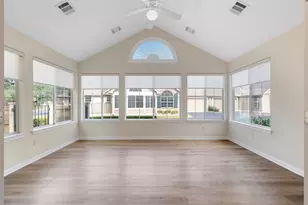 30 Wildwood Dr, Georgetown, TX 78633 - Photo 11