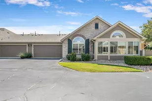 30 Wildwood Dr, Georgetown, TX 78633 - Photo 3