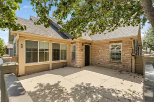 30 Wildwood Dr, Georgetown, TX 78633 - Photo 5