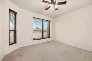 9909 Diana Dr, Killeen, TX 76542 - Photo 35