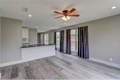 623 N Main Street, Rockdale, TX 76567 - Photo 9