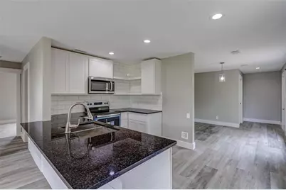 623 N Main Street, Rockdale, TX 76567 - Photo 11