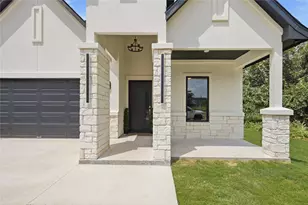 145 Kawainui Ln, Bastrop, TX 78602 - Photo 3