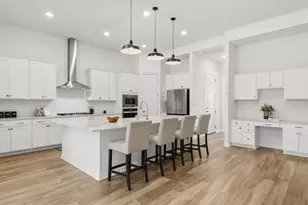 192 Crimson Sky Ct, Dripping Springs, TX 78620 - Photo 7