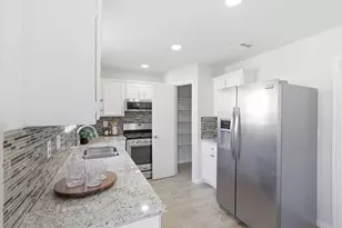 1000 Bodgers Dr, Austin, TX 78753 - Photo 9