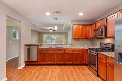 510 Holiday Creek Lane, Georgetown, TX 78633 - Photo 5