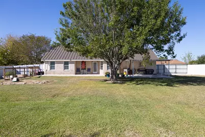 1132 Cordova Loop, Seguin, TX 78155 - Photo 23