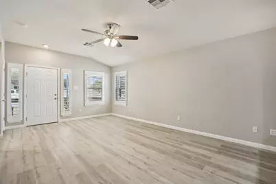 4937 Hartson, Kyle, TX 78640 - Photo 9