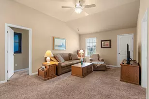 140 Brockston Dr, Buda, TX 78610 - Photo 23