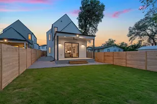 3412 Blumie St, Austin, TX 78745 - Photo 37