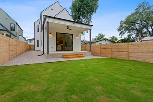 3412 Blumie St, Austin, TX 78745 - Photo 31