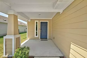 308 Black Opal Dr, Jarrell, TX 76537 - Photo 3