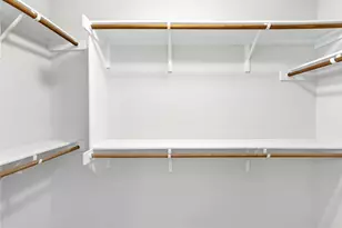 308 Black Opal Dr, Jarrell, TX 76537 - Photo 19