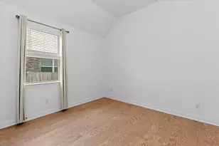 121 Shagbark Trl, Bastrop, TX 78602 - Photo 19