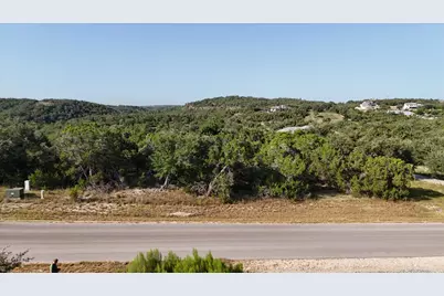 830 Highland Springs, Canyon Lake, TX 78133 - Photo 3