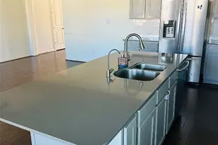 608 Sixpence Ln, Georgetown, TX 78628 - Photo 9