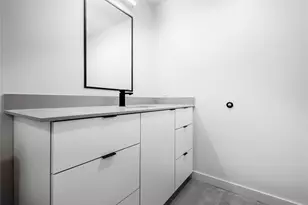 3515 Webberville Rd, Austin, TX 78702 - Photo 9