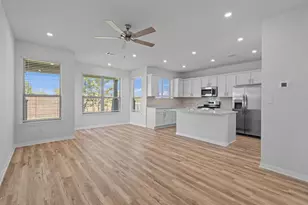 2200A Cornfield Dr, Pflugerville, TX 78660 - Photo 9