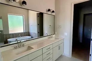 9803 Ribelin Ranch Ct Ct, Austin, TX 78750 - Photo 13