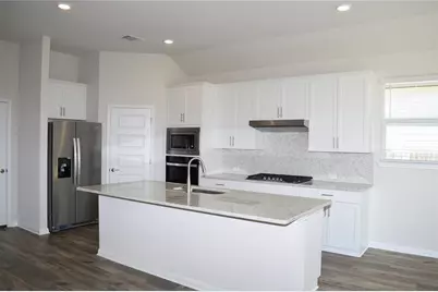 245 Old Town Road, Kyle, TX 78640 - Photo 7