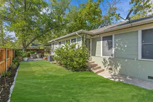 1011 E 45th St, Austin, TX 78751 - Photo 35