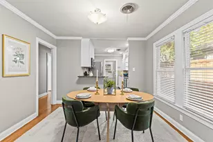1011 E 45th St, Austin, TX 78751 - Photo 13