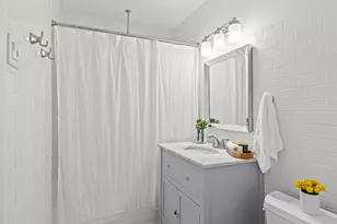 1011 E 45th St, Austin, TX 78751 - Photo 17