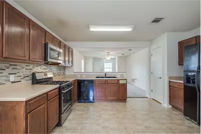 3400 Autumn Bay Drive, Austin, TX 78744 - Photo 11