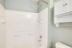 3400 Autumn Bay Dr, Austin, TX 78744 - Photo 21