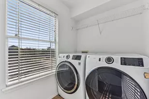 2340 Bluffstone Dr, Round Rock, TX 78665 - Photo 17