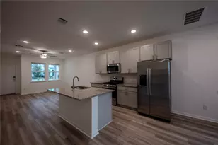 524 Emory Crossing Blvd, Hutto, TX 78634 - Photo 7