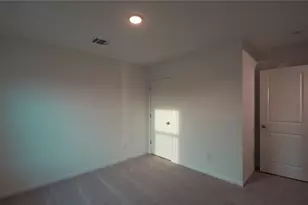 524 Emory Crossing Blvd, Hutto, TX 78634 - Photo 17