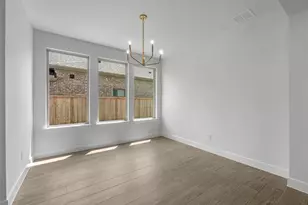 8124 Royal Mint Cv, Lago Vista, TX 78645 - Photo 9