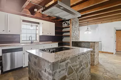 900 Union Wine Road, New Braunfels, TX 78130 - Photo 13