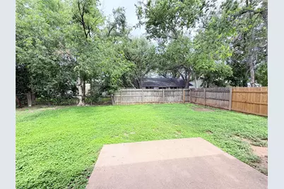 5206 Village Trail, Austin, TX 78744 - Photo 21