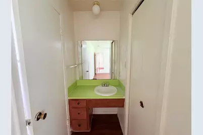 5206 Village Trail, Austin, TX 78744 - Photo 13