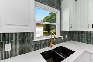1307 Yorkshire Dr, Austin, TX 78723 - Photo 25