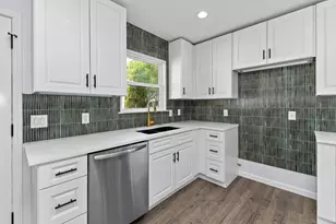1307 Yorkshire Dr, Austin, TX 78723 - Photo 21