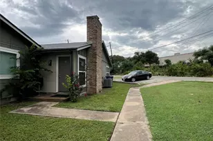 10510 Little Pebble Dr, Austin, TX 78758 - Photo 15