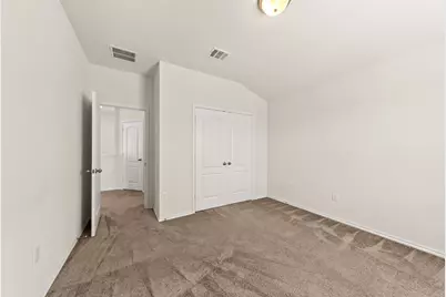 7820 Springfield Drive, Austin, TX 78744 - Photo 31