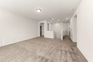 7820 Springfield Dr, Austin, TX 78744 - Photo 21