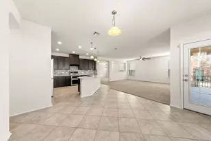 7820 Springfield Dr, Austin, TX 78744 - Photo 17