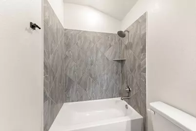 7820 Springfield Drive, Austin, TX 78744 - Photo 33