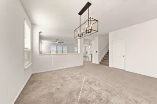 7820 Springfield Dr, Austin, TX 78744 - Photo 15